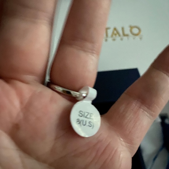 Ring - Picture 6 of 8